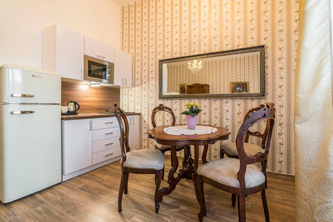 Retro Apartments Bosak Contactless Check-In Prešov Екстериор снимка
