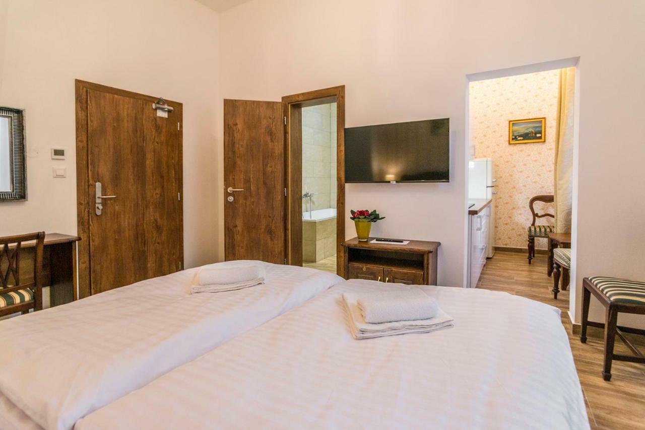 Retro Apartments Bosak Contactless Check-In Prešov Екстериор снимка