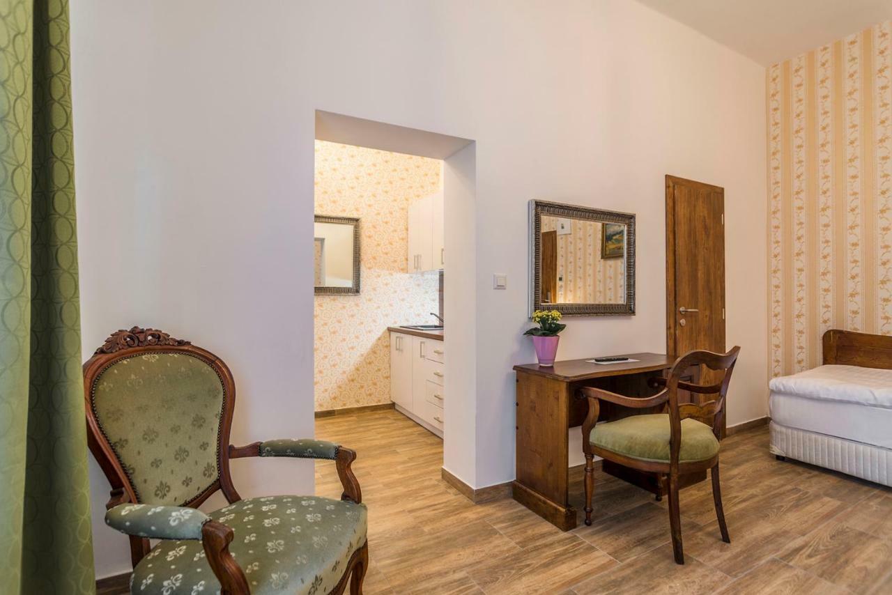 Retro Apartments Bosak Contactless Check-In Prešov Екстериор снимка